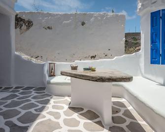 moments rooms - Adamantas - Balcony