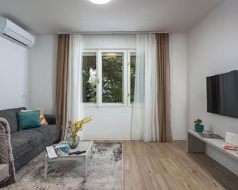 City Apartment Nurli Near Beach - Rijeka - Salon