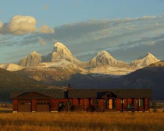 Grand View - Targhee Ski Resort, Jackson, Hot tub - Tetonia - Toà nhà