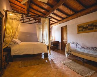 Agriturismo locanda settimo cielo - Lubriano - Habitación