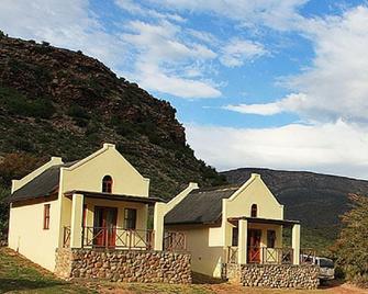 Bushman Valley - Prince Albert - Budova