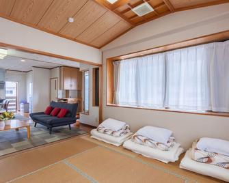 Kariyushi Condominium Resort Nago Sea Side House - Nago