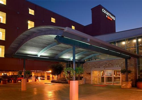 Courtyard by Marriott Las Vegas Convention Center from $149. Las Vegas Hotel  Deals & Reviews - KAYAK