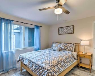 Inviting Apartment Less Than 2 Mi to Riviera Beach! - West Palm Beach - Habitación