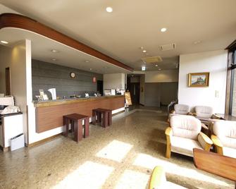 Hotel Route-Inn Nakano - Nakano - Front desk