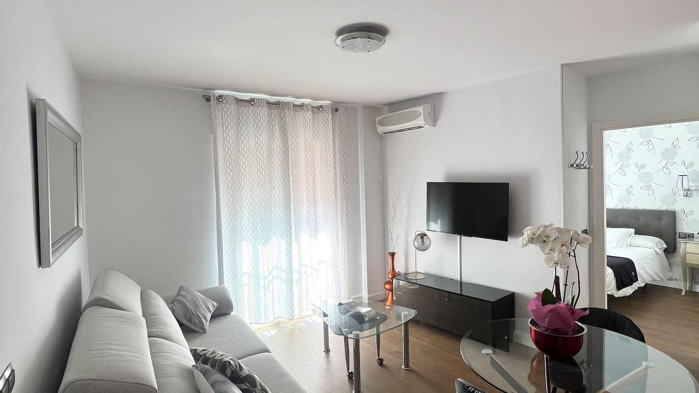 Hostal Apàrtamentos Abril