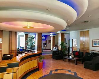 Ocean Breeze Hotel - Strand - Lobby