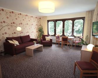 Cafe Schneidewind - Bad Pyrmont - Wohnzimmer