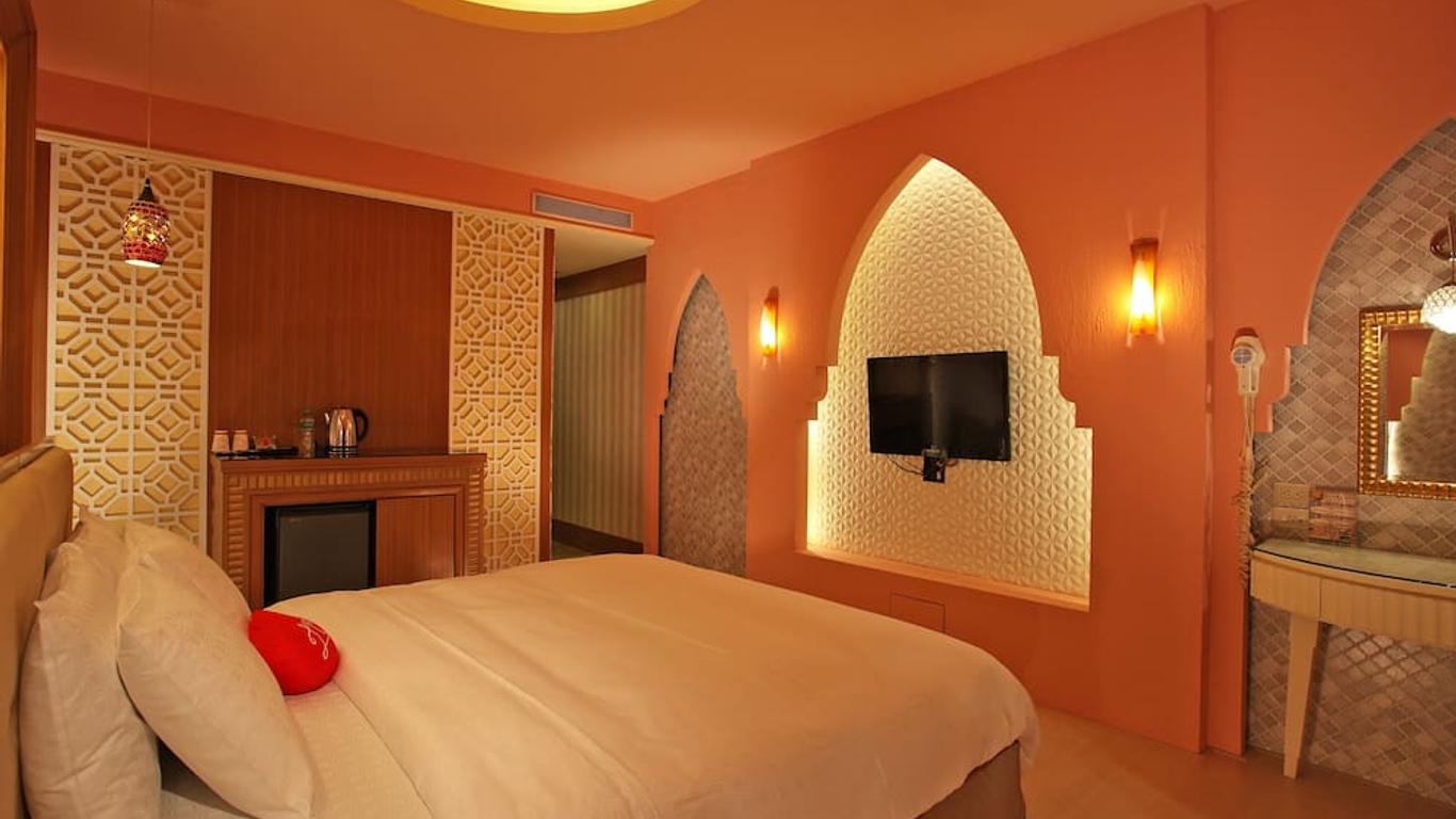 Chateau Motel (Crystal Code Museum)