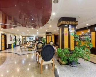 Sealine Hotel - אלניה - לובי