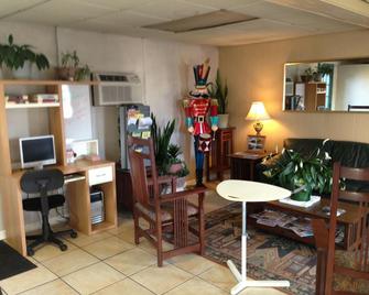 Cadet Motor Inn - Coldwater - Lobby