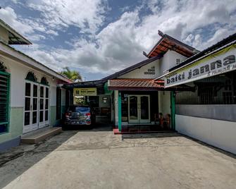 OYO 3724 Penginapan Baiti Jannati Syariah - Banjarbaru - Edifício