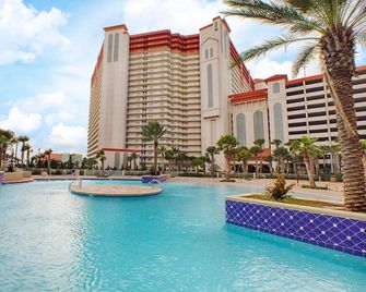 Laketown Wharf Resort by Panhandle Getaways - Panama City Beach - Pool
