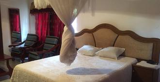 Kana Guest House - Livingstone - Bedroom