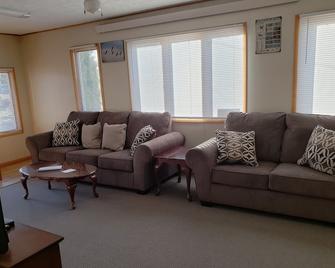 Lewellen Escape- Two full baths and Pet Friendly! - Lewellen - Sala de estar
