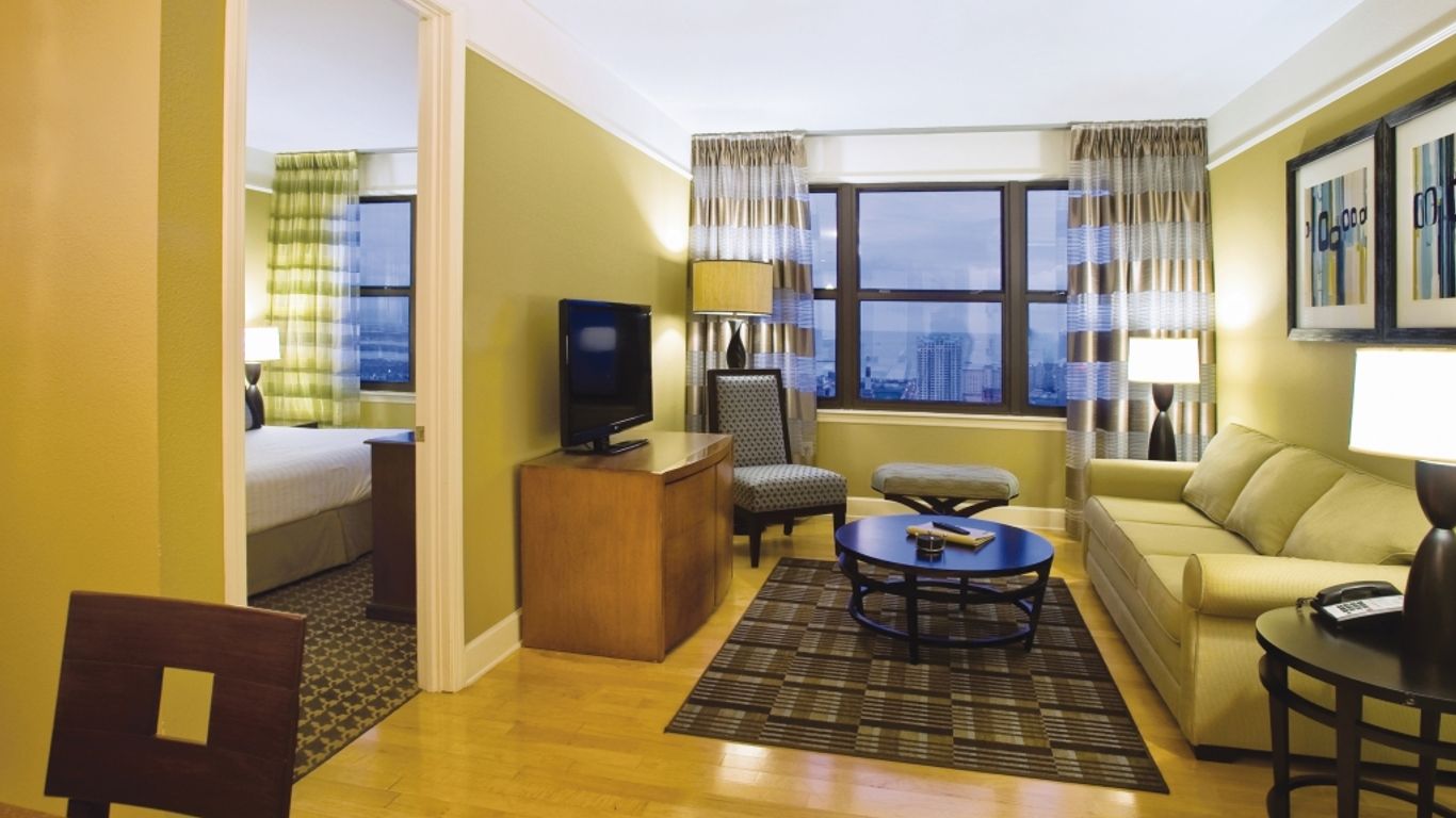 Wyndham Skyline Tower