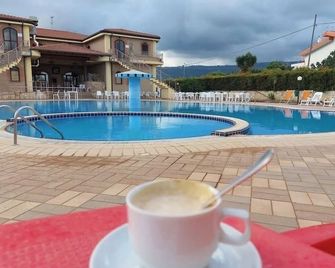 Hotel Villaggio Granduca - Briatico
