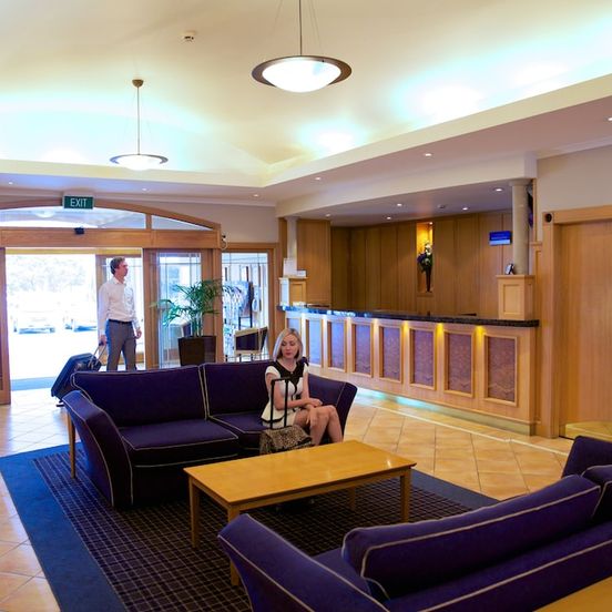 Front desk view of Brentwood Hotel