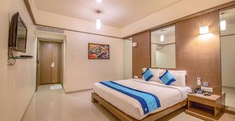 Hotel Ivy Studios - Pune - Bedroom