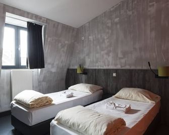 Brxxl 5 City Centre Hostel - בריסל - חדר שינה