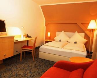 Hotel und Gästehaus Will - Isernhagen - Bedroom