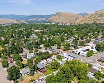 Griz Country Cottage - Missoula