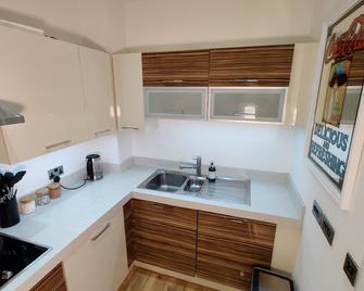 Award Winning Apartment in Yarm, North Yorkshire - Yarm - Kitchen