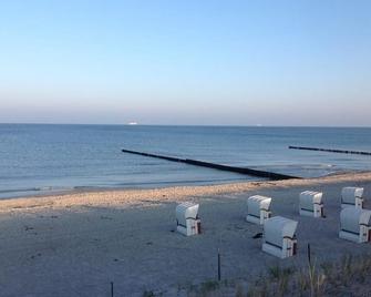 Dünenhotel am Meer - Warnemünde - Plage