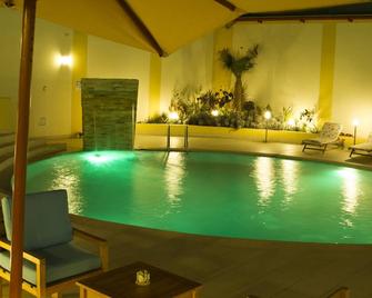 Hotel Maresta Lodge - Hotel Asociado Casa Andina - Nuevo Chimbote - Piscina