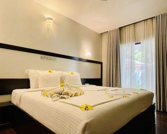 Madi Finolhu Guesthouse - Dharavandhoo