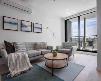 Comfy and warm 2BR Apt at Parkville - Melbourne - Sala