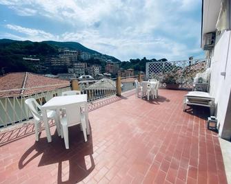 Hotel Eva La Romantica - Moneglia - Balcón