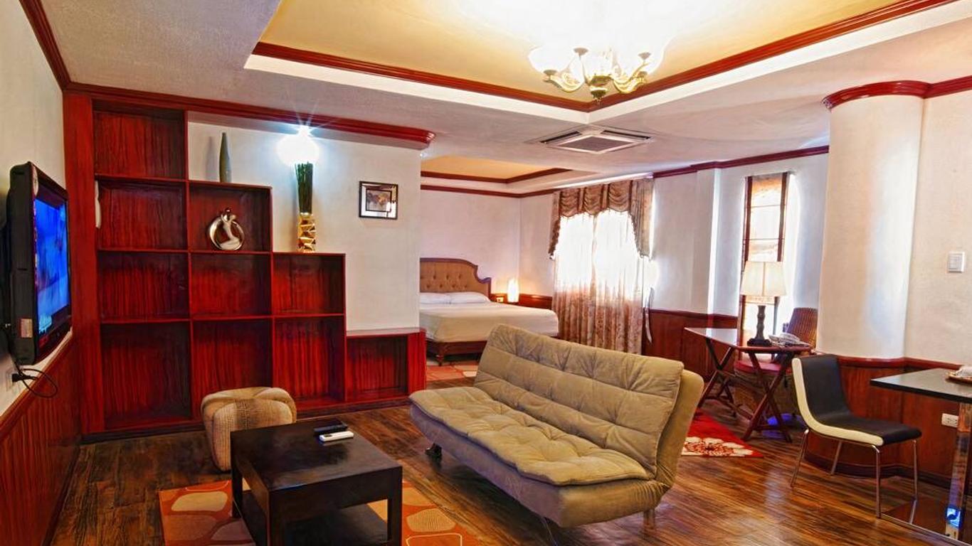 Dulcinea Hotel and Suites