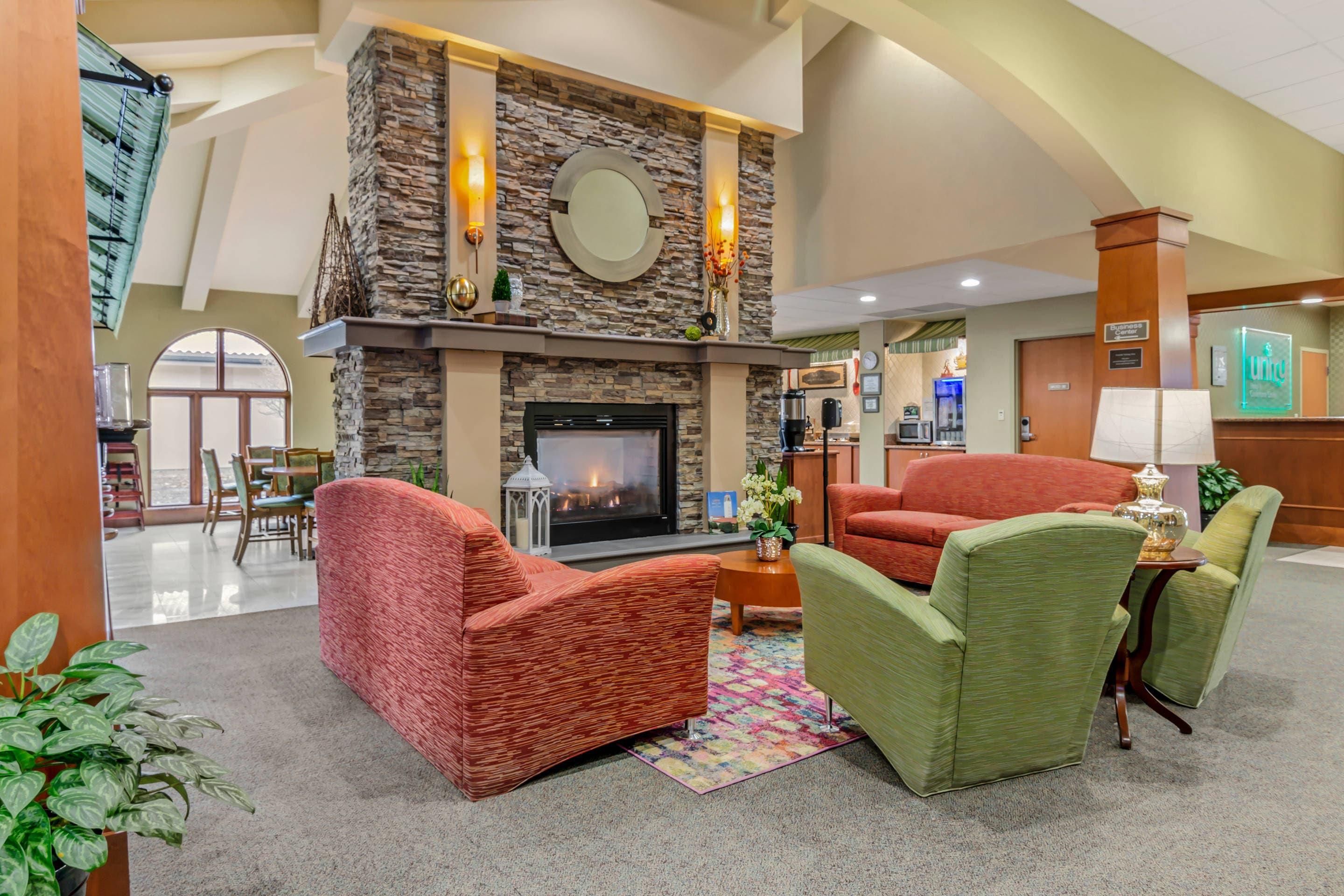 Unity Hotel and Conference Ctr, an Ascend Collection Hotel - Lee’s Summit - Lobby