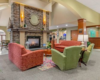 Unity Hotel and Conference Ctr, an Ascend Collection Hotel - Lee’s Summit - Lobby