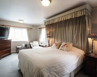 Chequers Hotel - Pulborough