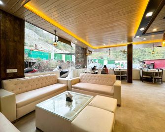 Rishikesh Residency by Euphoric - Shivpuri - Lounge