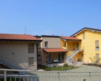 Il Sole House - Lierna - Gebouw