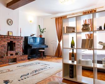 Bed&Wine in the Center of Oradea - Oradea - Room amenity