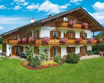 Ferienwohnung Alpenglühn - Krün - Gebäude