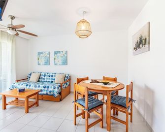 Apartamentos El Rocio Casa Azahar - Alcossebre - Comedor