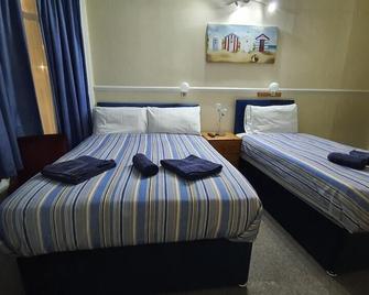 Granby Hotel - Scarborough - Bedroom