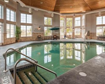 Wyndham Garden Appleton - Appleton - Pool