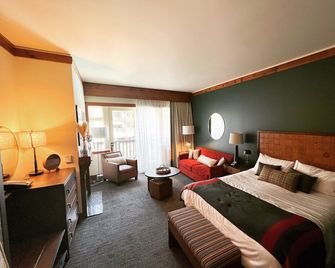 145 Lodge At Spruce Peak Ski In Ski In Ski Out King Studio By Stowe Mountain Rentals - 斯托(佛蒙特州)