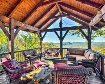 Luxury Sapphire Cabin Mtn Views and Resort Access! - Sapphire - Balcony