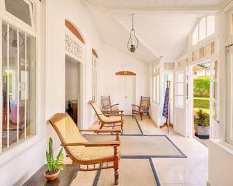Xavier's Cottage - Nuwara Eliya - Living room