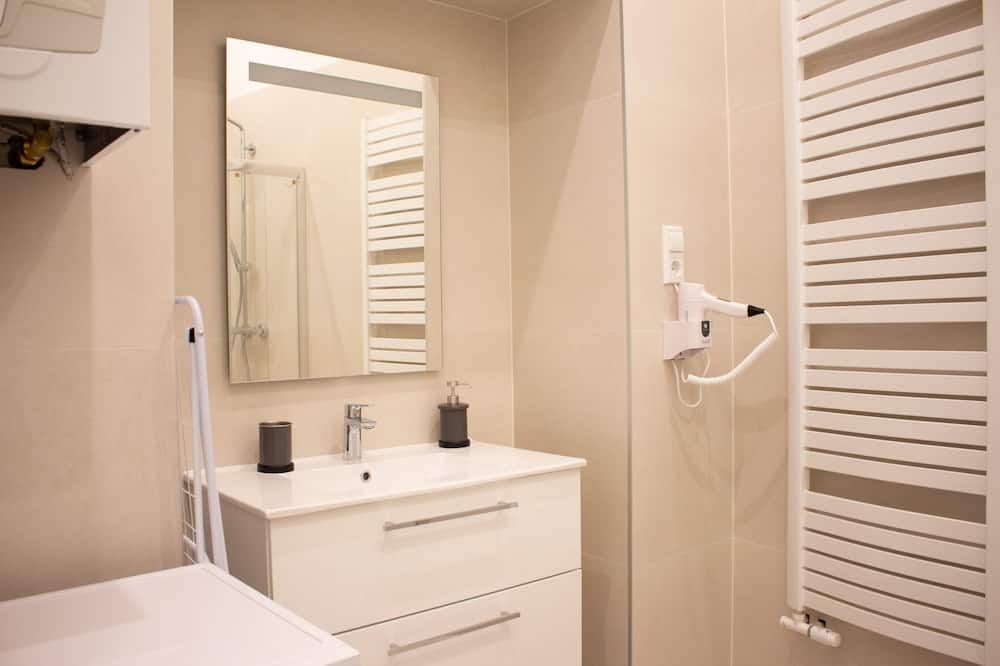 Hotel & Apartments Klimt - Viena - Baño