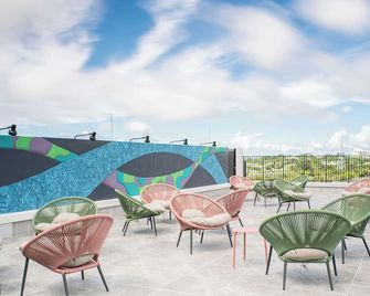 Ref Okinawa Arena By Vessel Hotels - Ginoza - Balcony