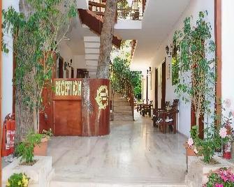 Kaliptus Hotel - Kemer