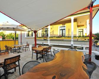Petrino Gökçeada Hotel&Kitchen - Gökçeada - Restaurant